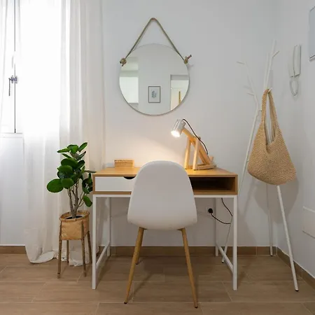 Workfriendly 2br 5 Min Walk To - Wifi Apartment Las Palmas de Gran Canaria
